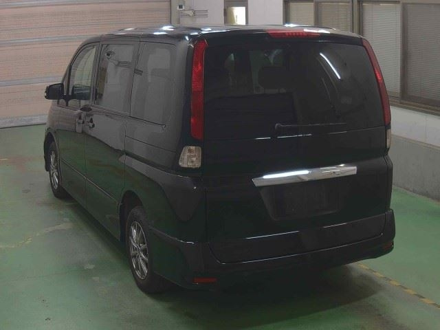 NISSAN SERENA 2009