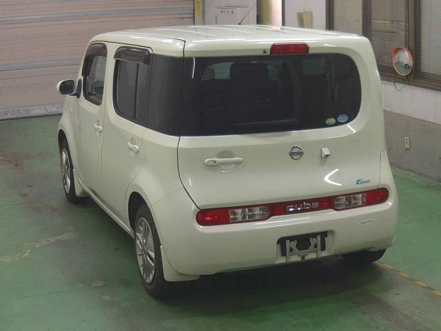 NISSAN CUBE 2012