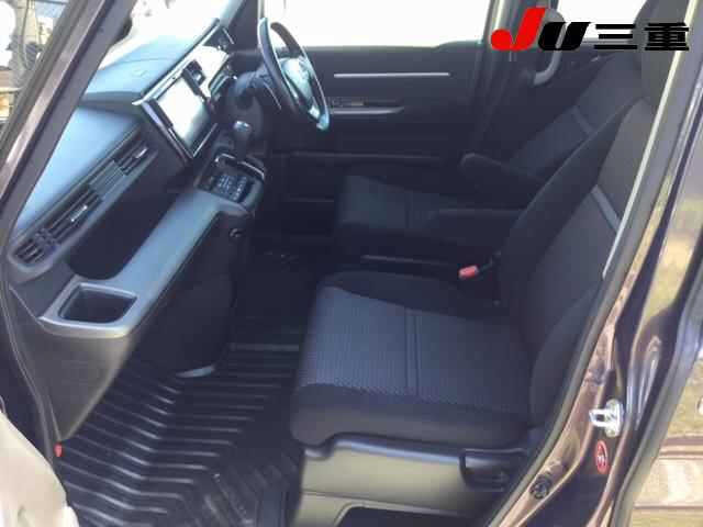 HONDA STEP WAGON 2016