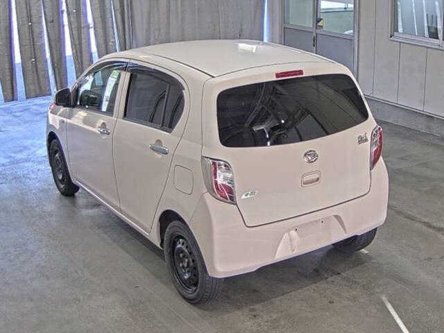 DAIHATSU MIRA E S 2011