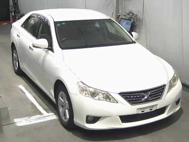 TOYOTA MARK X 2010