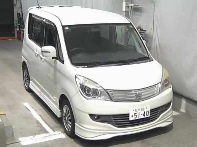 SUZUKI SOLIO 2012