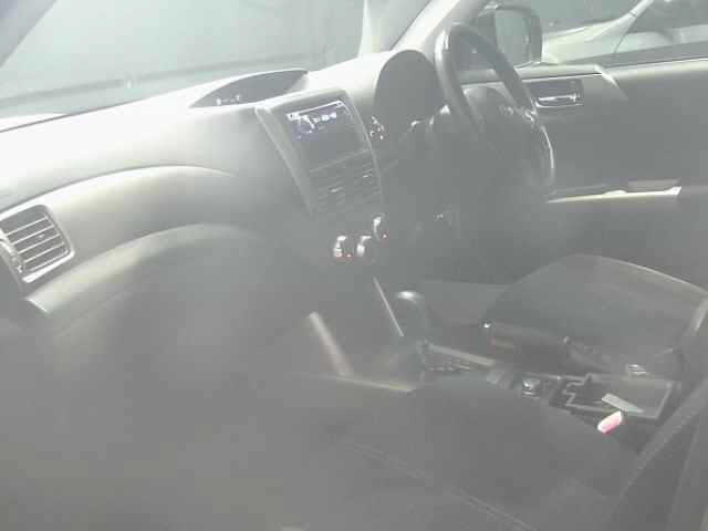 SUBARU FORESTER 2010