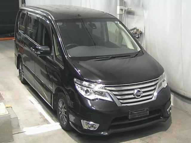 NISSAN SERENA 2015