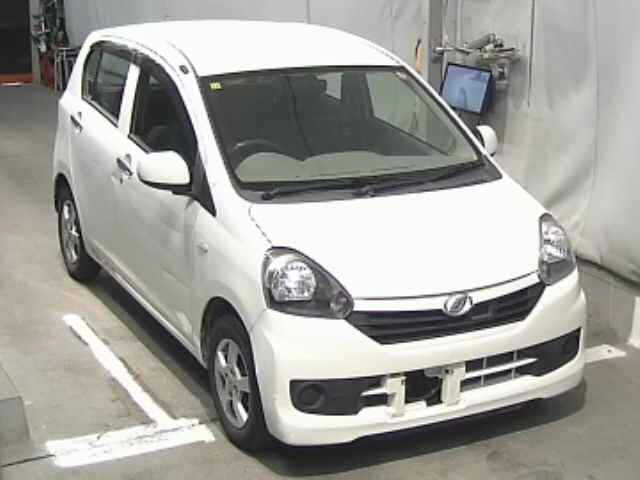 DAIHATSU MIRA E S 2015