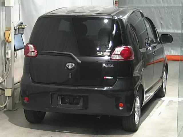 TOYOTA PORTE 2008