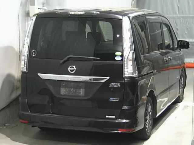 NISSAN SERENA 2015