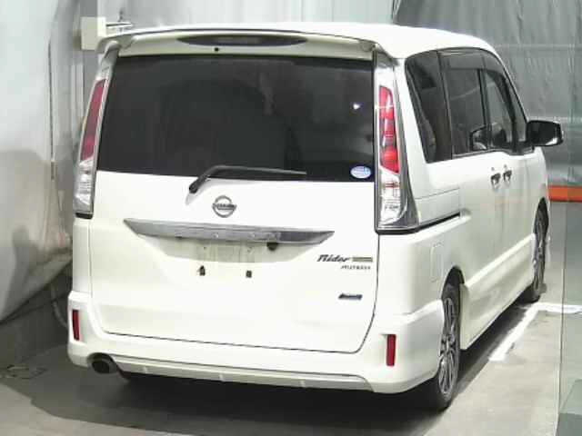NISSAN SERENA 2012