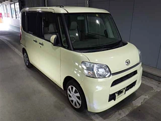 DAIHATSU TANTO 2014