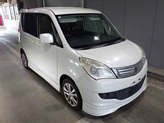 SUZUKI SOLIO 2013