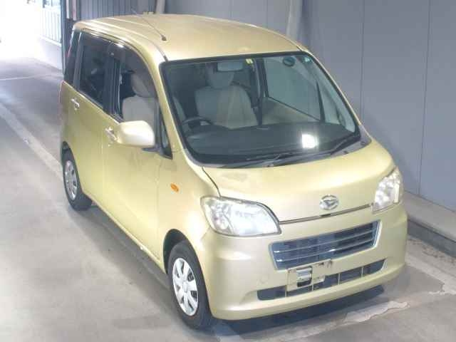 DAIHATSU TANTO EXE 2010