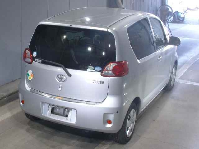 TOYOTA PORTE 2008