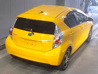 TOYOTA AQUA 2014