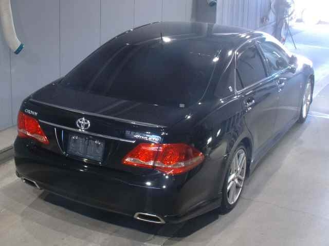 TOYOTA CROWN 2009