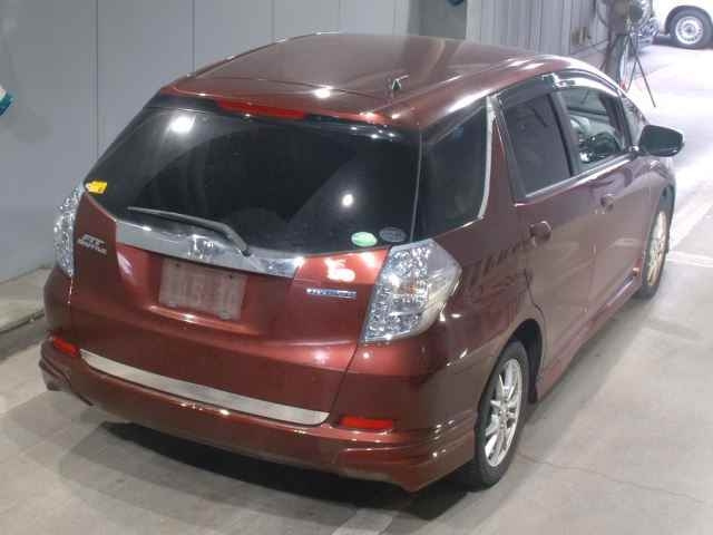 HONDA FIT SHUTTLE 2013