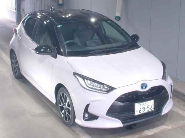 TOYOTA YARIS 2021