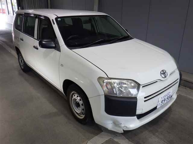 TOYOTA PROBOX 2016