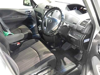 NISSAN SERENA 2014