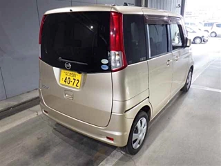 NISSAN ROOX 2010