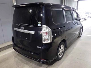 TOYOTA VOXY 2008