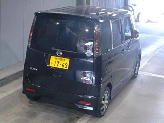 NISSAN ROOX 2012