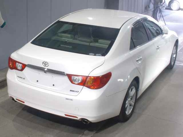 TOYOTA MARK X 2009