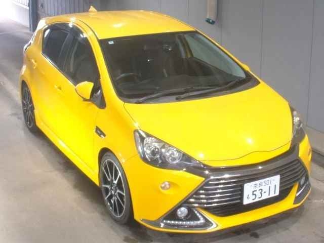 TOYOTA AQUA 2014