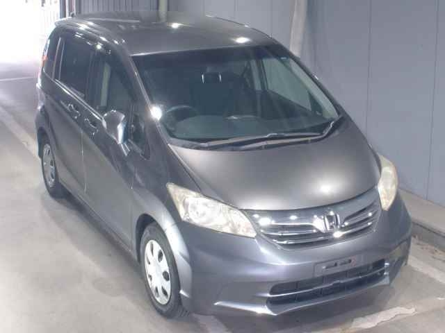 HONDA FREED 2012