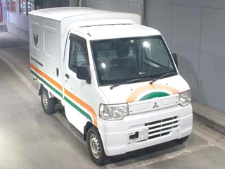 MITSUBISHI MINICAB TRUCK 2013