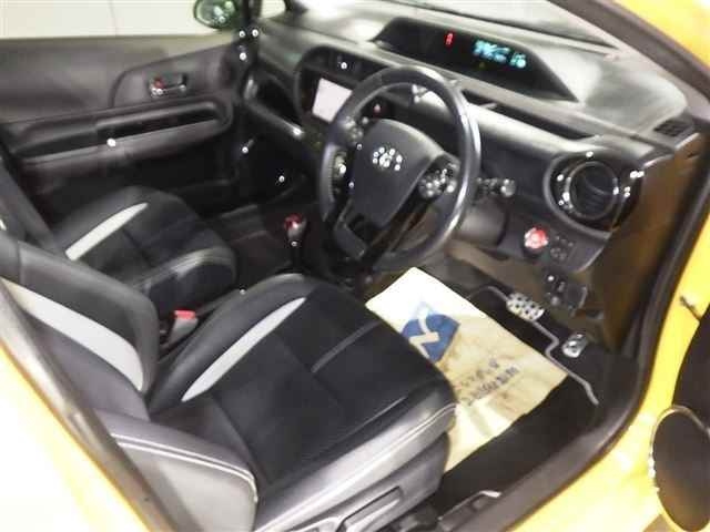 TOYOTA AQUA 2014