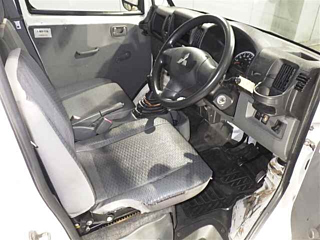 MITSUBISHI MINICAB TRUCK 2013
