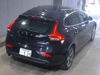 VOLVO V40 2013