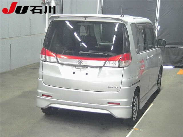 SUZUKI SOLIO 2012