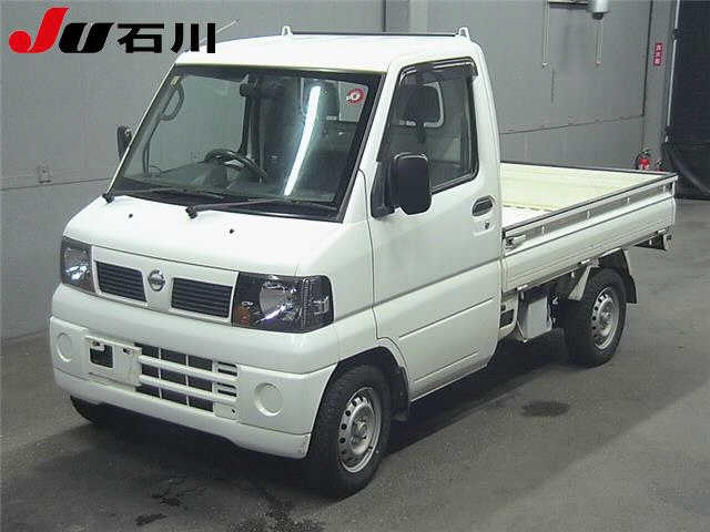 NISSAN CLIPPER TRUCK 2009