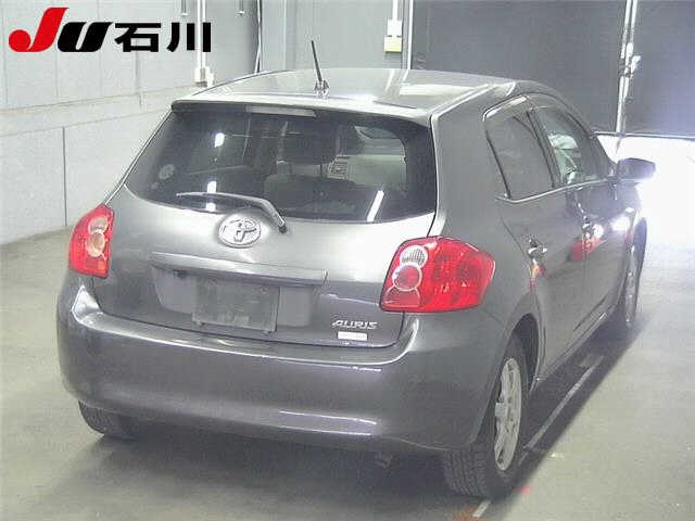 TOYOTA AURIS 2009