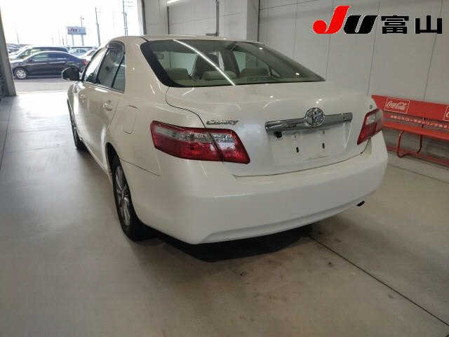 TOYOTA CAMRY 2011
