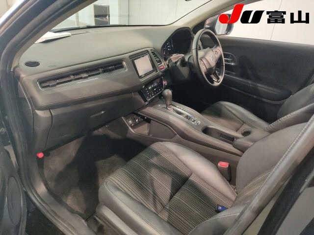 HONDA VEZEL 2015