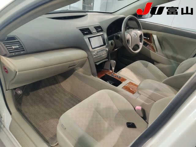 TOYOTA CAMRY 2011
