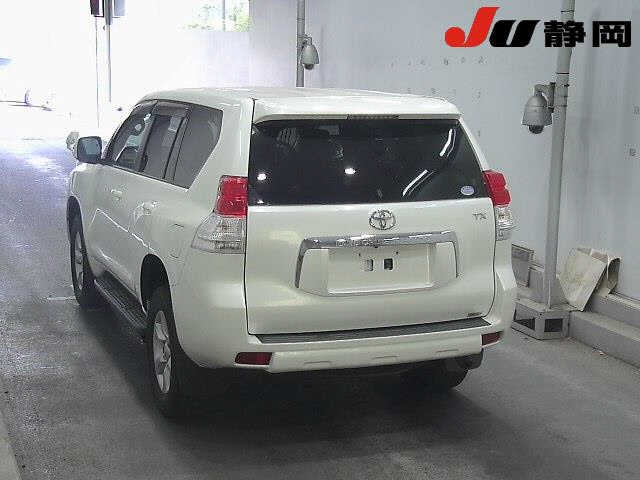 TOYOTA LAND CRUISER PRADO 2013