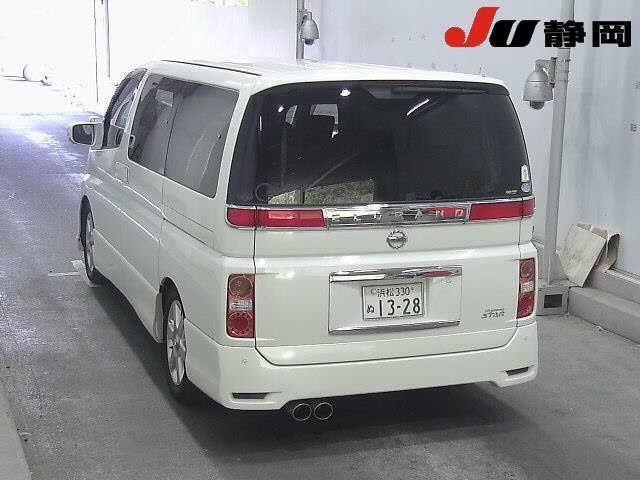 NISSAN ELGRAND 2008