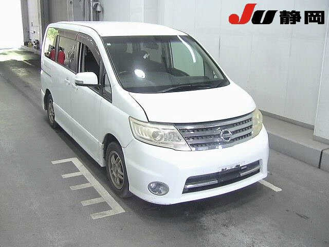 NISSAN SERENA 2010