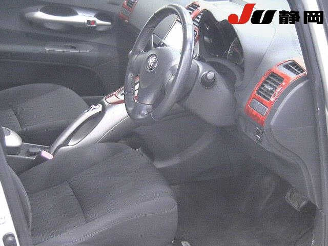 TOYOTA AURIS 2009