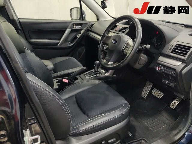 SUBARU FORESTER 2012