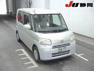 DAIHATSU TANTO 2008