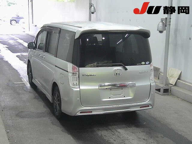 HONDA STEP WAGON 2009