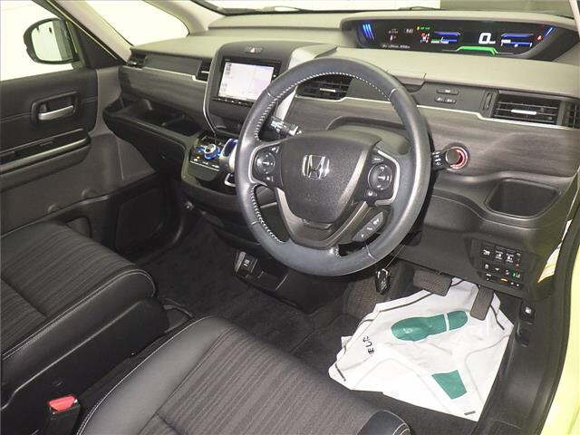 HONDA FREED 2018