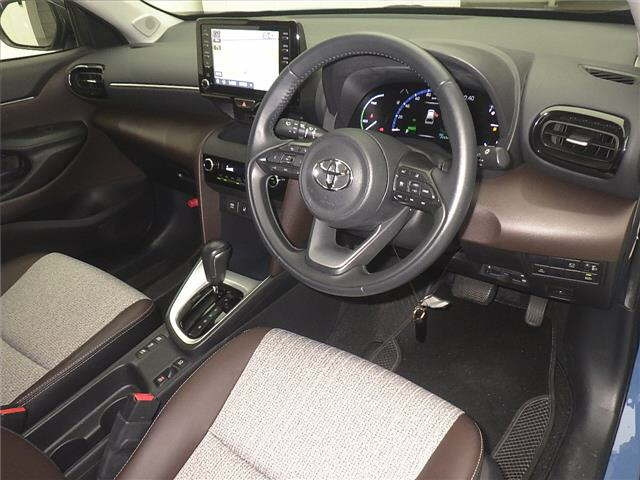 TOYOTA YARIS CROSS 2021