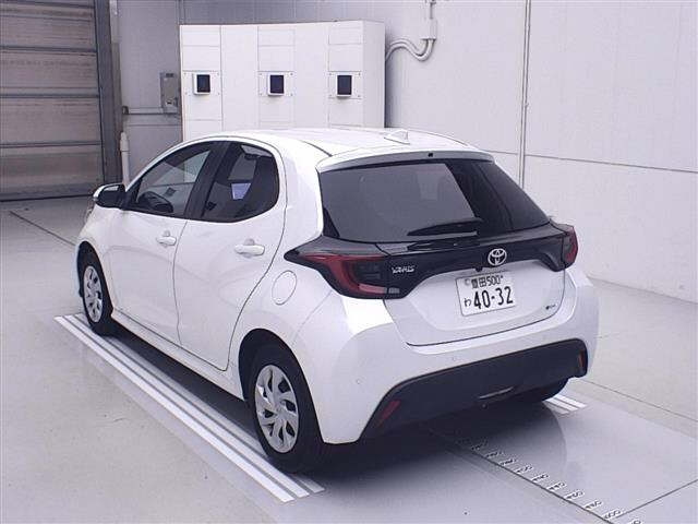 TOYOTA YARIS 2024