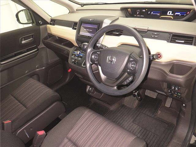 HONDA FREED 2017