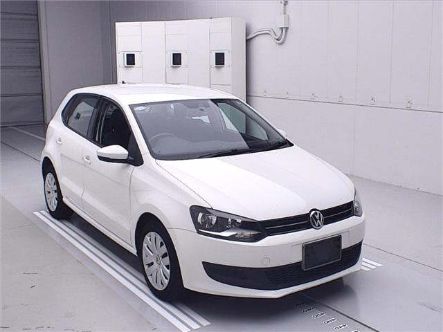 VOLKSWAGEN POLO 2012